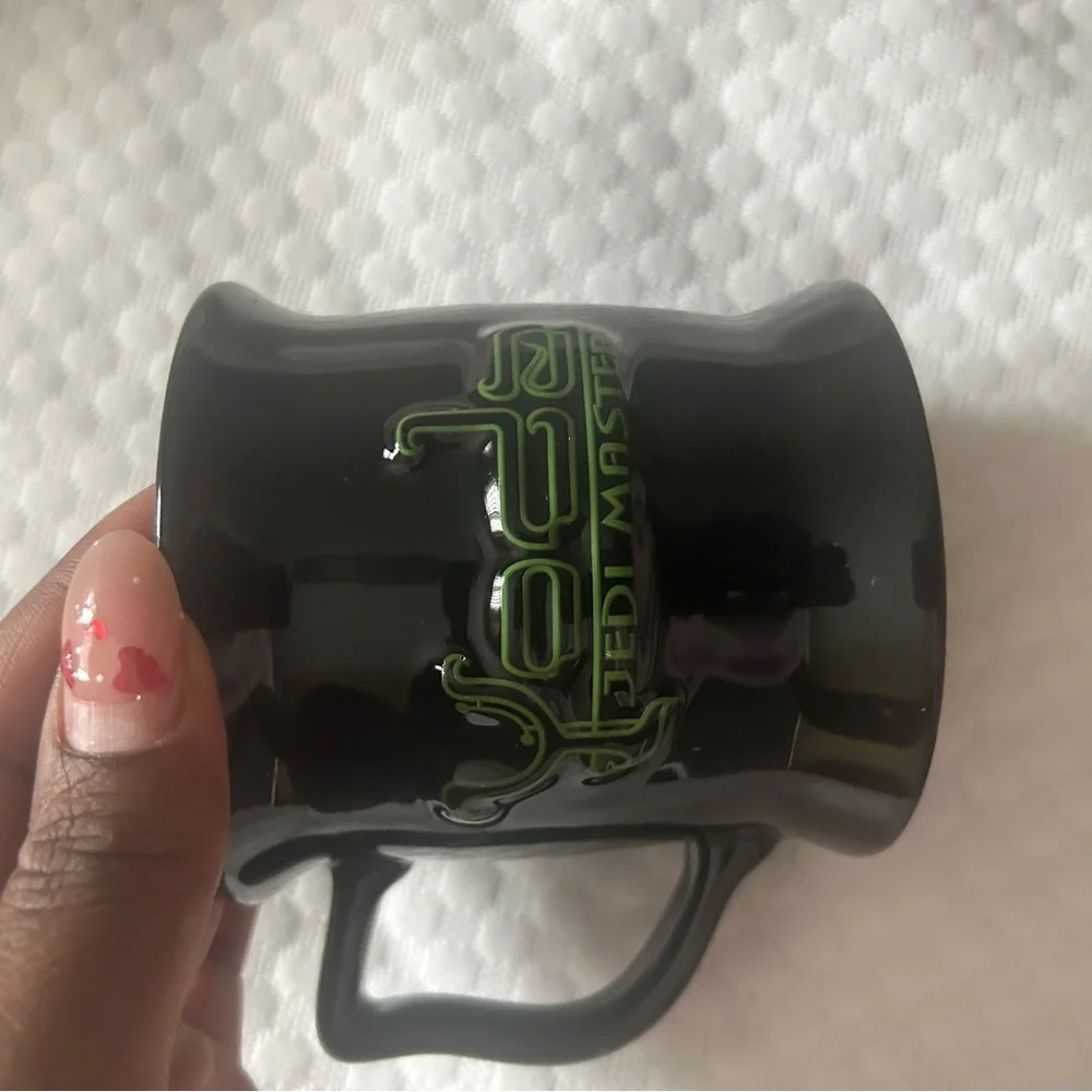 Disney Star Wars Yoda Mug - Picture 5 of 5